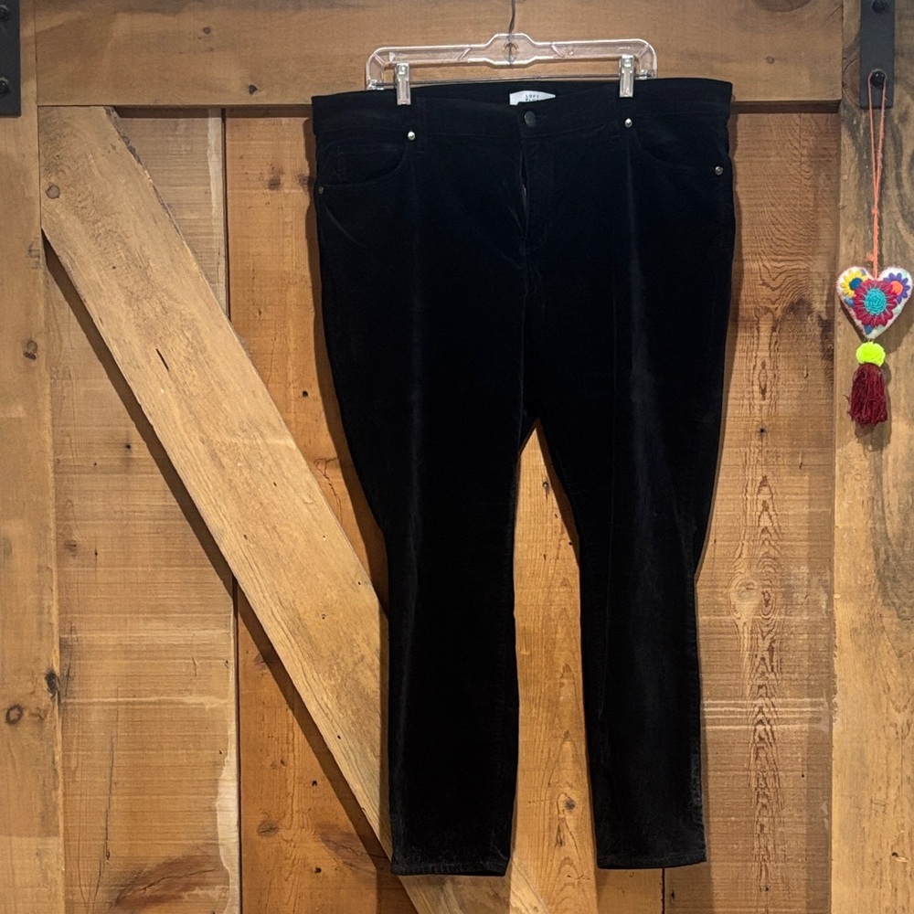 LOFT VELVET Black skinny ankle Pants